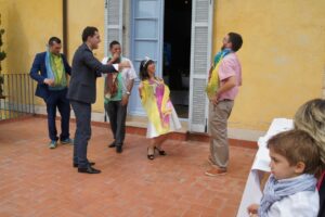 Mago para comuniones en Barcelona y alrededores - Espectáculo de magia infantil y familiar